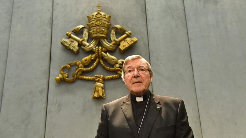 Le cardinal Geroge Pell lors de sa prise de parole devant la presse, jeudi à Rome.