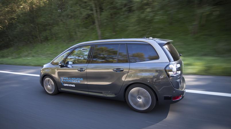 voiture autonome : un trajet paris-bordeaux sans toucher le volant