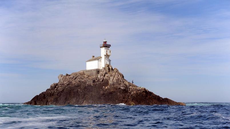 69 Jours Seul Dans Un Phare Il Raconte Son Paradis Sur Mer