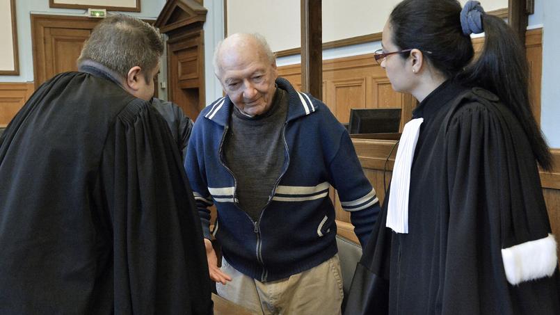 Ces Detenus Qui Vieillissent Derriere Les Barreaux