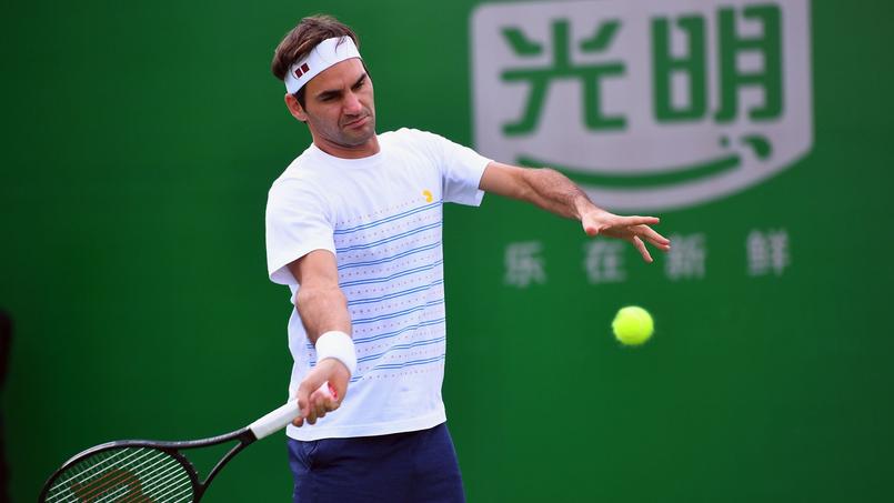 Roger Federer souffre à son retour au jeu à Shanghai Roger Federer souffre à son retour au jeu à Shanghai