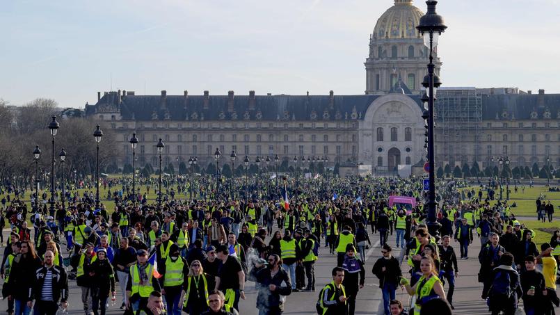 Acte 14 Des Gilets Jaunes 41500 Manifestants Ont Défilé En France