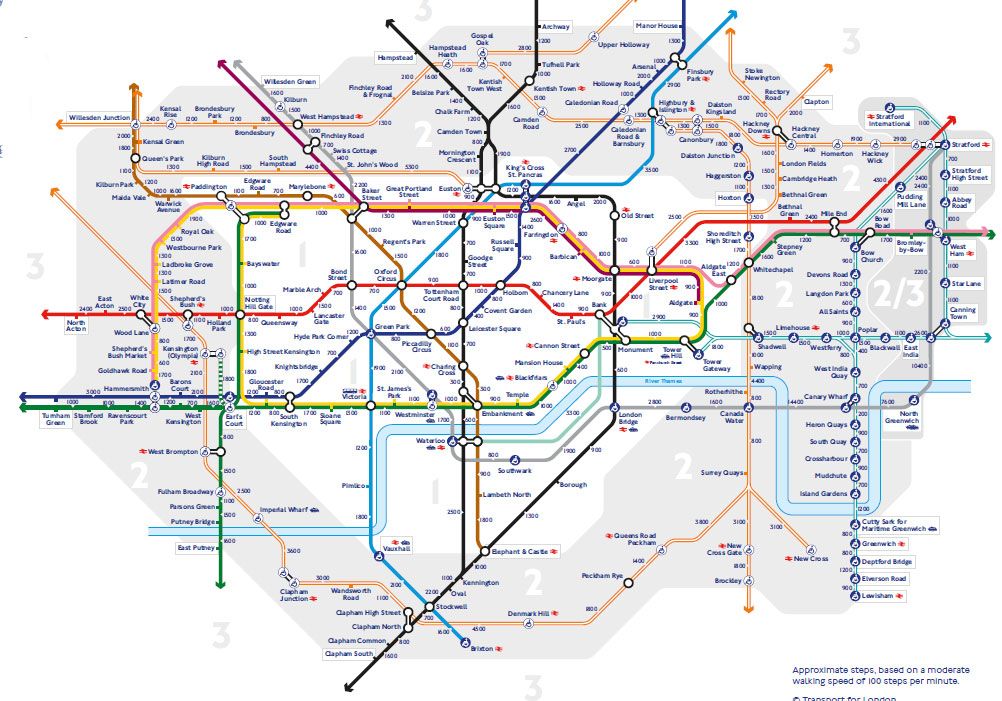 Londres: une carte de métro indique le nombre de pas entre les