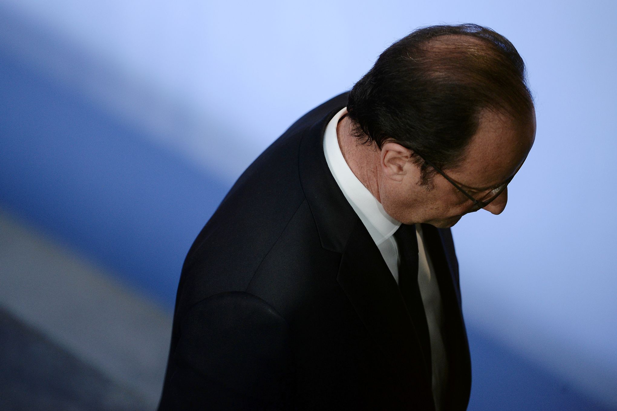 Piece 2 Euros Francois Hollande 2011 Assassinats ciblés : Hollande critiqué jusqu'au sein du gouvernement