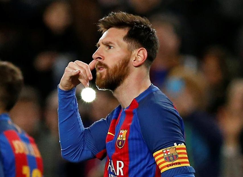 La mystérieuse célébration du coup de téléphone de Messi expliquée