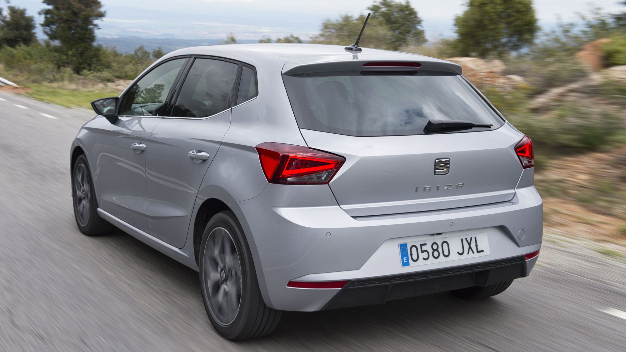 Seat Ibiza Populaire Couleur La Seat Ibiza Paree A Prendre Le Large