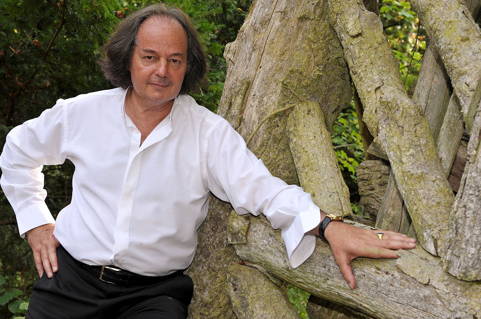 Mort Tragique De L Ecrivain Gonzague Saint Bris