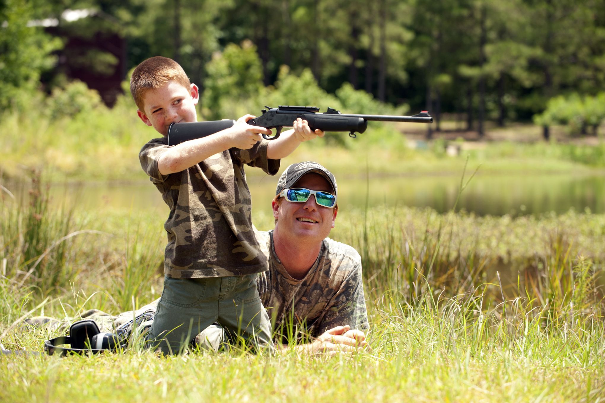 Etats-Unis : les enfants de moins de 10 ans pourront porter une arme de  chasse dans le Wisconsin