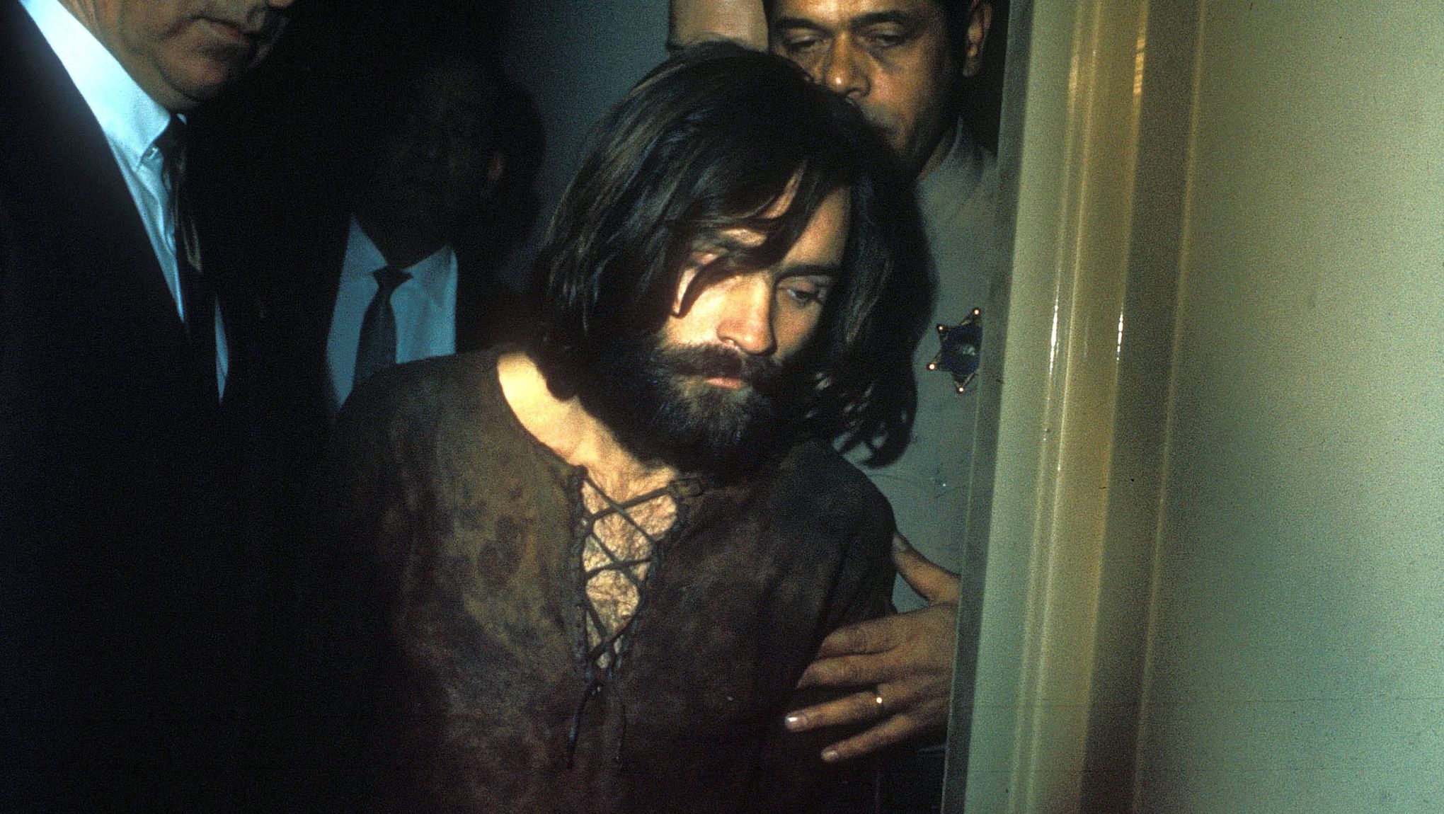 Musique Cinema Series Charles Manson Ou La Fascination Du Mal