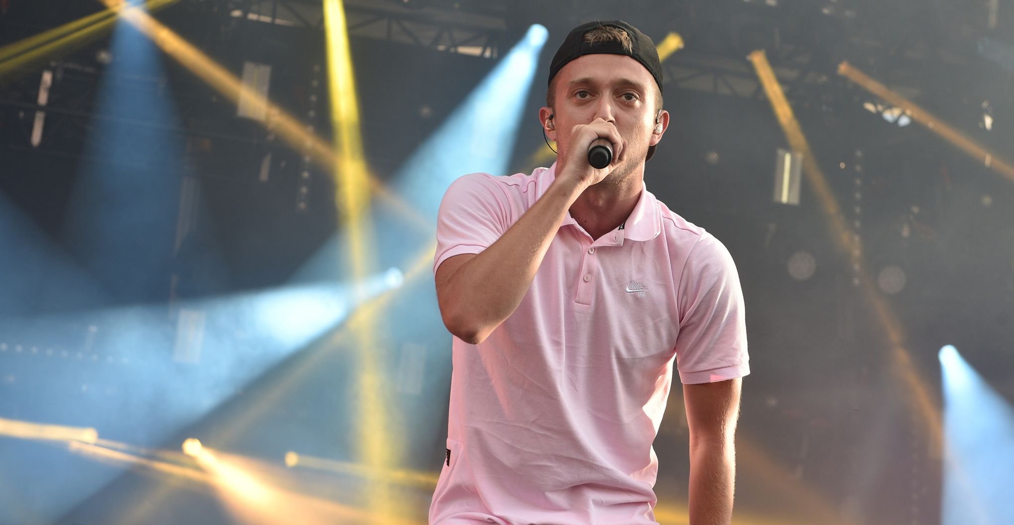 Avec Xeu Vald Livre Un Album Plein D Ironie Et De Derision Перевод песни paroles, paroles — рейтинг: le figaro