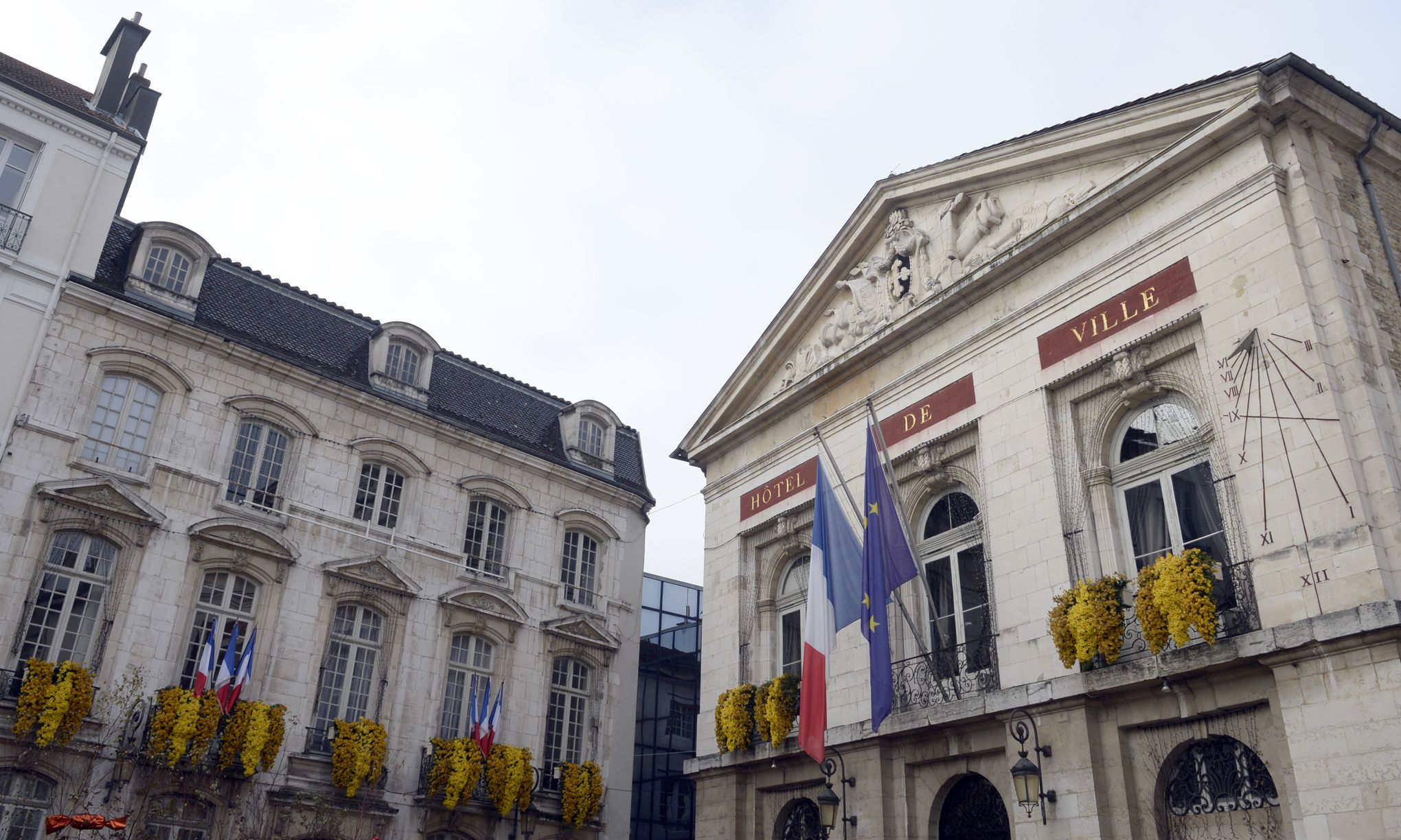 Comment Appelle T On Les Habitants De Bourges Les habitants de l'Ain s'appellent désormais les «Aindinois»