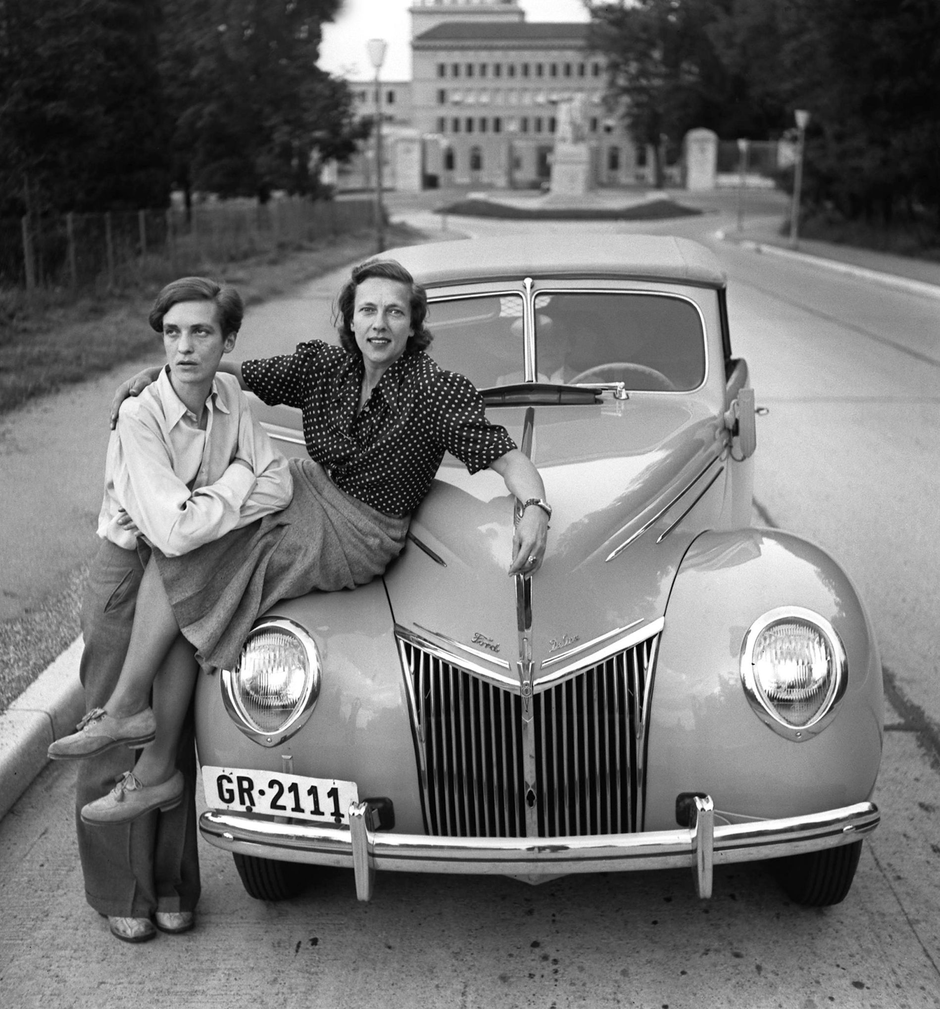 Annemarie Schwarzenbach Où Est La Terre Des Promesses Toucher le cœur des hommes, d'Annemarie Schwarzenbach : passagère du vent  afghan