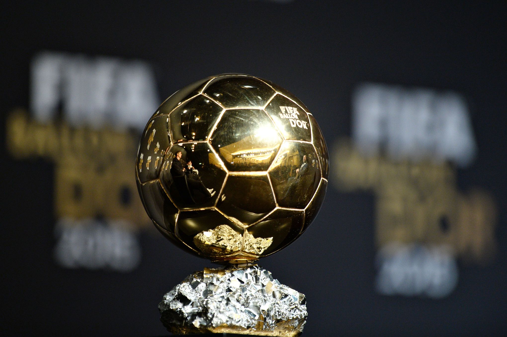 Trophée de football en forme de ballon doré, style original, sans  impression, meilleur joueur, coupe