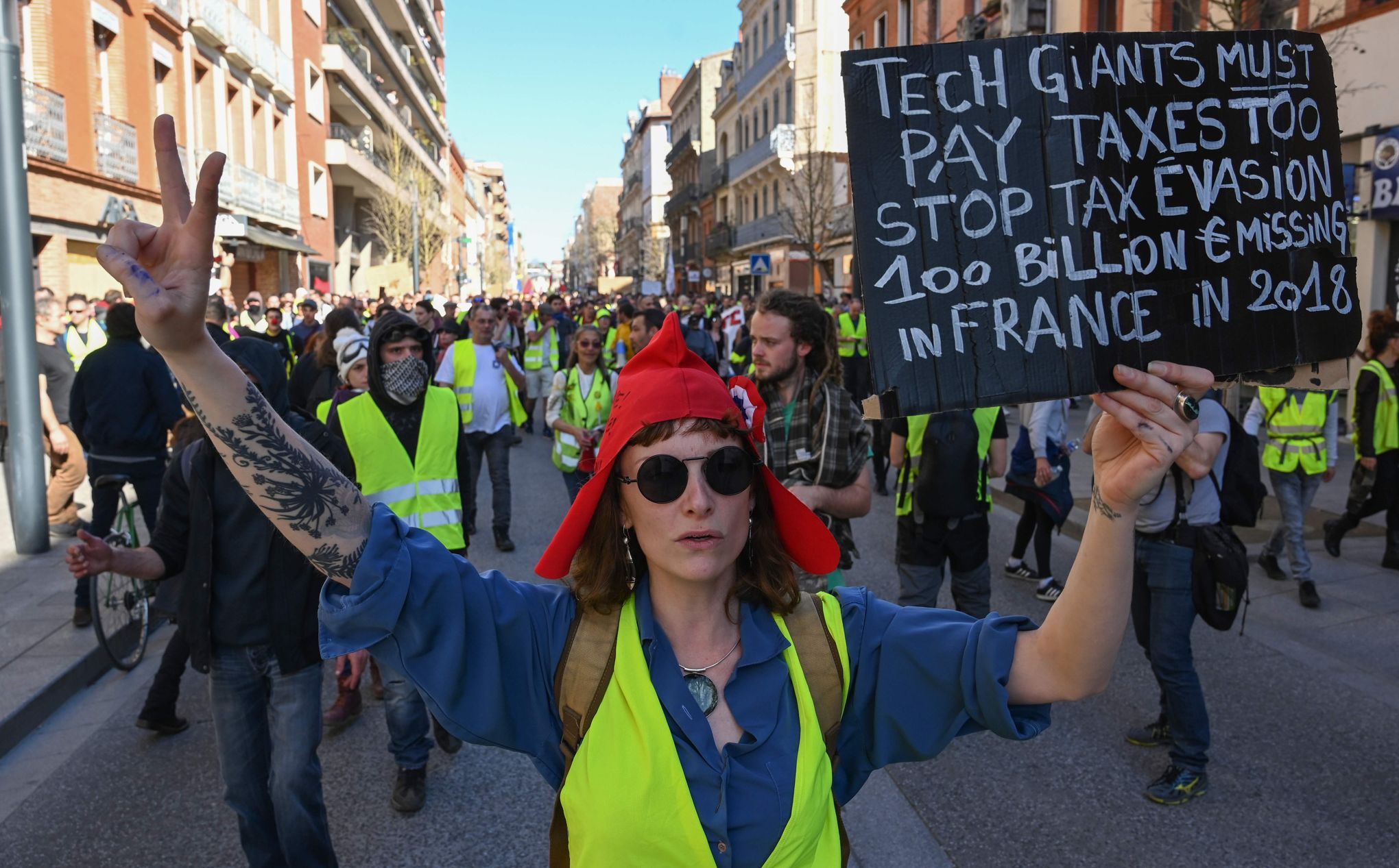 Gilets Jaunes Le 15e Samedi De Manifestations En Images