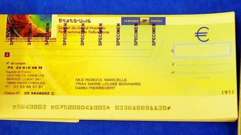 Le chèque résiste en France