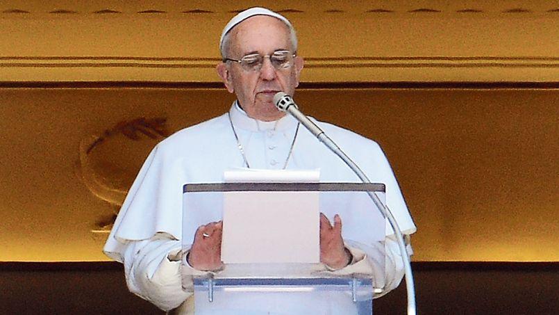 Le pape François lance la réforme de la curie