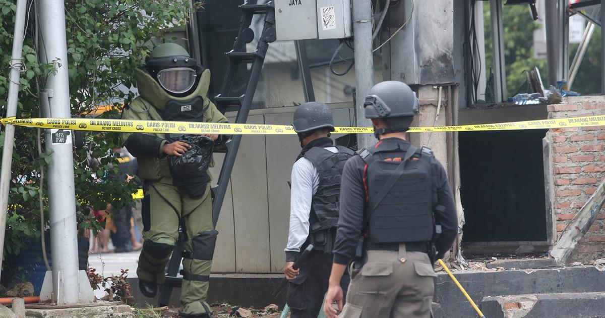 EN DIRECT L'État islamique revendique les attaques de Jakarta