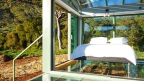 Dormir à la belle étoile dans une maison de verre en Nouvelle-Zélande