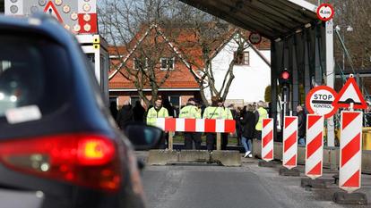 EN DIRECT  Coronavirus  la France va renforcer ses contrôles avec l