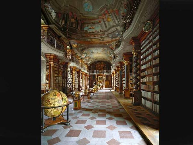 L'Occident et ses L'Occident et ses