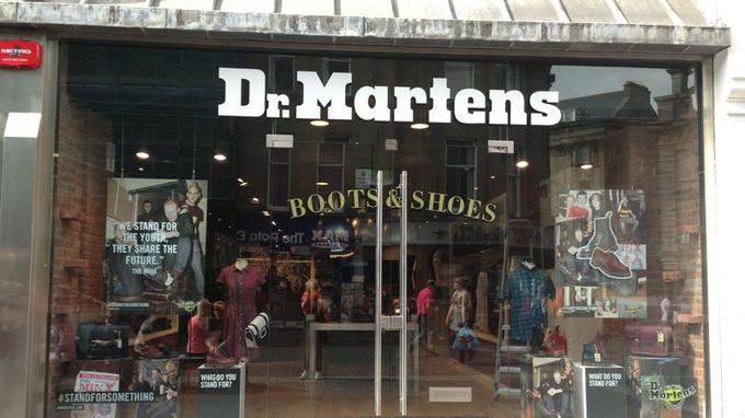 magasin doc martens tours