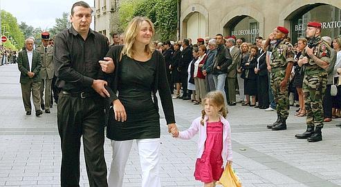La Compagne Du Soldat Devez Souhaite Un Mariage Posthume