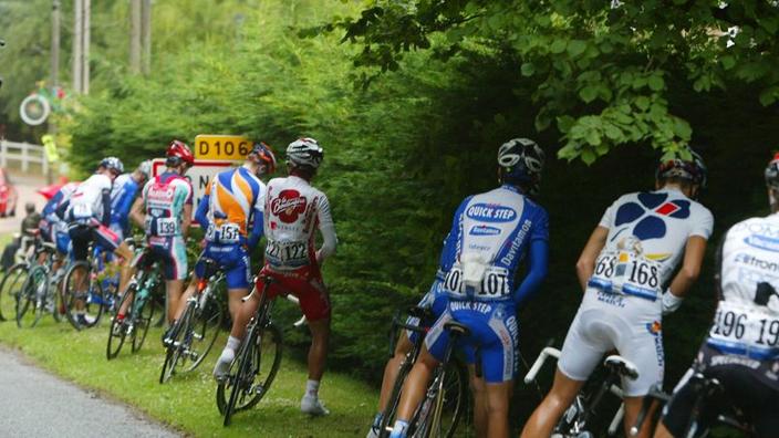 Tour De France Comment Les Coureurs Gerent La Pause Pipi