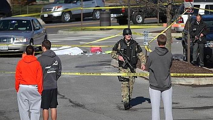 Serment Mortel Sur Le Campus Fusillade à l'université américaine de Virginia Tech