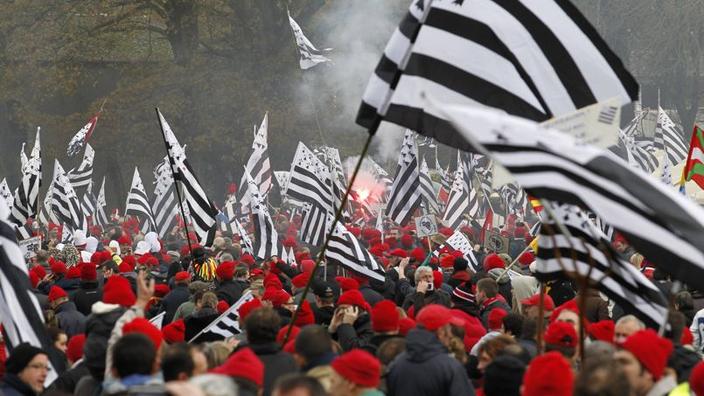 Les Bonnets Rouge Le Figaro - Politique - L'actualité du gouvernement et de l'opposition