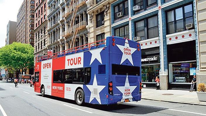 In New York, the RATP takes tourists on a double-decker bus