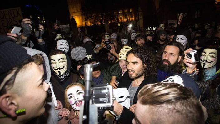 Les «anonymous Se Mobilisent à Travers Le Monde