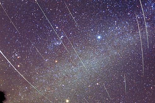 Pluie Détoiles Filantes Sur La France Samedi Soir