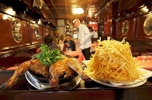 Les rôtisseries de Paris, nos bonnes adresses où manger un vrai poulet-frites  du dimanche 