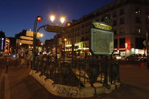 pigalle bar prostituée