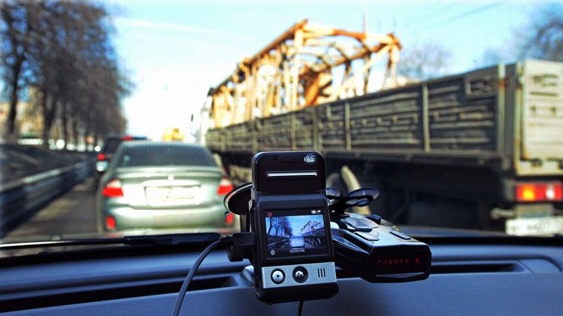 Caméras embarquées : bientôt obligatoires dans nos voitures ? - Blog  Reezocar