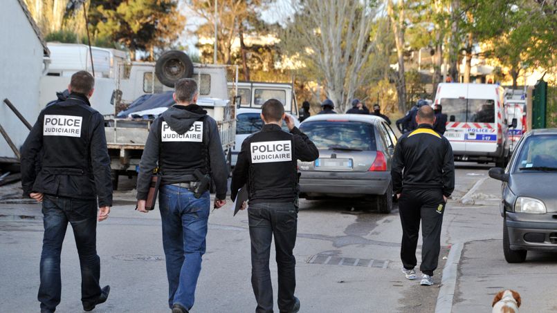 Fins de mois difficiles à la police judiciaire