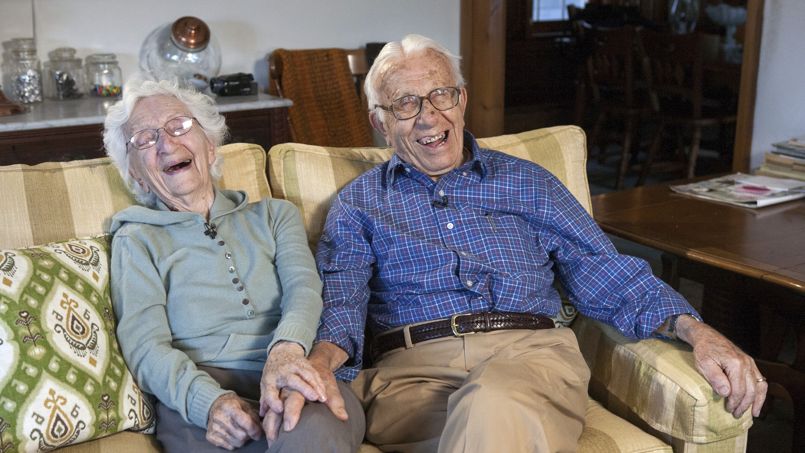 Les Seniors Tombent De Plus En Plus Amoureux