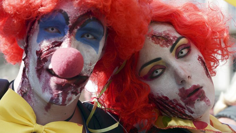 Halloween Sous Le Signe Des Clowns Et Des Zombies