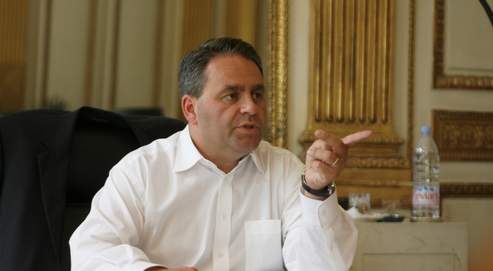 Xavier Bertrand : « Les négociations d’entreprises ne sont pas faites pour annuler le passage aux quarante ans de cotisation. »