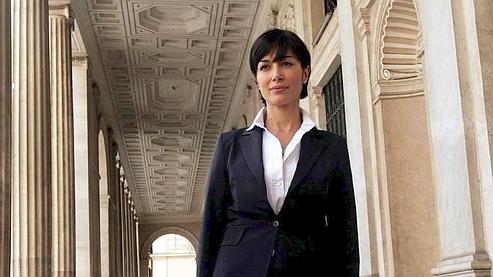Mara Carafagna, passée de la télévision au gouvernement Berlusconi.