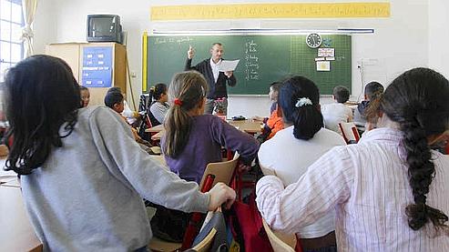 Le constat de la médiocrité des jeunes lecteurs est général. Les enquêtes révèlent que trop d'élèves décrochent face à un texte complexe et que 15 % d'entre eux éprouvent de sérieuses difficultés dès le primaire.