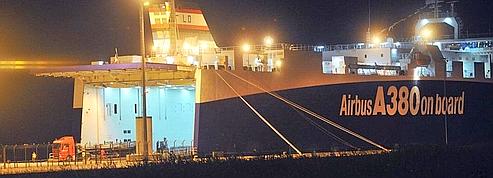 AF447 : les débris de l'A330<br/>sont arrivés en France<br/>