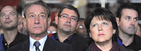 Delanoë défend Aubry face «au gâchis de personnalités»<br/>