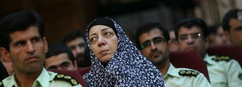 Iran : la Franco-Iranienne Nazak Afshar sort de prison<br/>