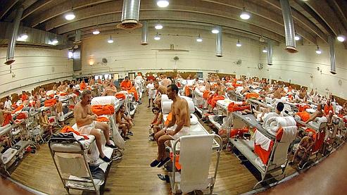 Le centre de détention de Chino (ici photographié en 2007) comme beaucoup de prisons américaines connaît des problèmes de surpopulation