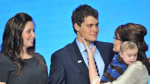 Bristol Palin, Levi Johnston, Sarah Palin et son fils Trig, à la convention républicaine, le 3 septembre 2008.