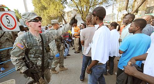 Critiques et mouvements d'humeur à l'égard du leadership américain ont été balayés par l'écrasante disproportion des moyens engagés.