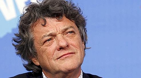 En attendant de prendre sa décision, Jean-Louis Borloo aime rappeler qu'il peut parler à la fois aux « démocrates chrétiens, aux laïcards, aux sociaux-démocrates, aux écolos qui ne sont pas à gauche  ».