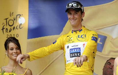 Andy Schleck prend la tête du général devant Alberto Contador