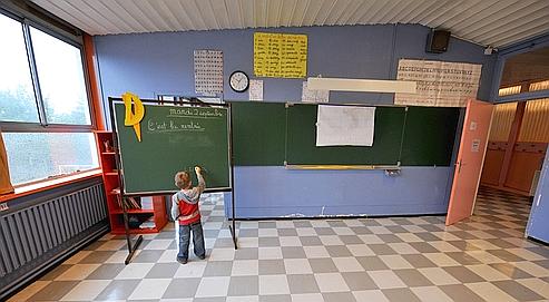 Parmi les mots reçus figurent en bonne place les contestations de notes et de punitions bien sûr, parfois accompagnées de critiques ou de menaces, plus rarement d'encouragements.